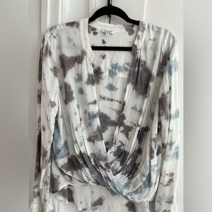 Splendid blouse size large